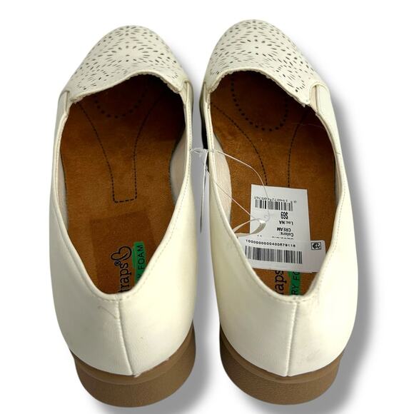 NEW Baretraps Amry Slip on Loafers Size 8 ivory Cream Lasercut Comfort Flats - Picture 7 of 11